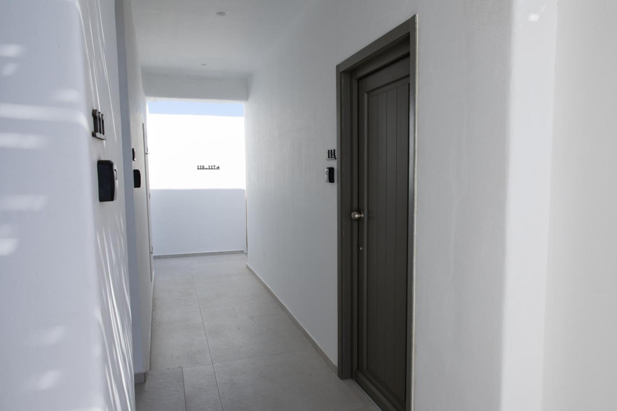Aerostay Mykonos Mykonos Town Exterior foto